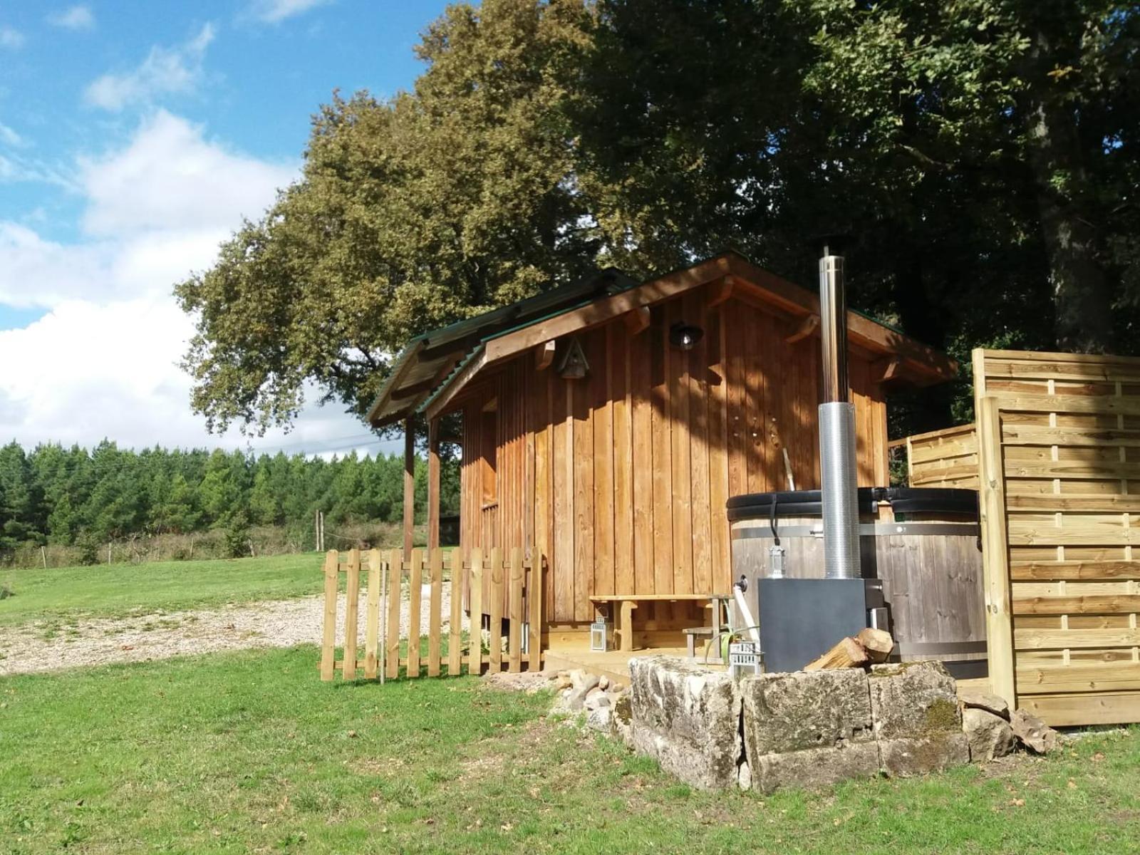 Roulotte Fleur Des Champs Sigalens Exterior foto